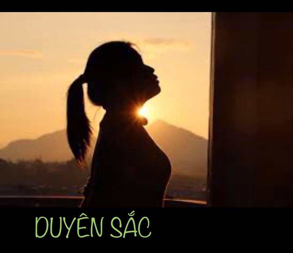 NÀNG THƠ DUYÊN SẮC